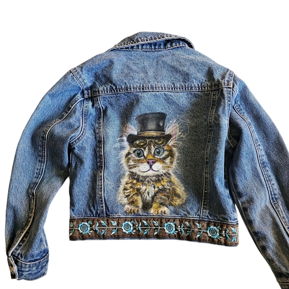 CHILD Denim Jean Jackwt With Sweet Handpainted Steampunk Kitten On The Back. - Picture 1 of 4
